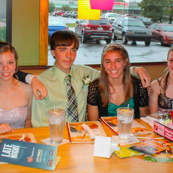 1262831_10201058746243485_617151496_o